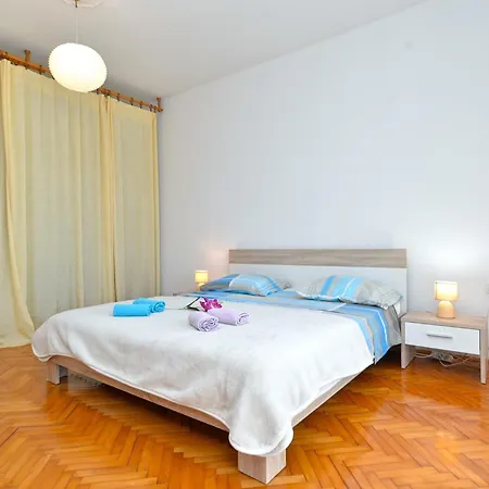 Family Friendly With A Swimming Pool - 19595 Apartment *