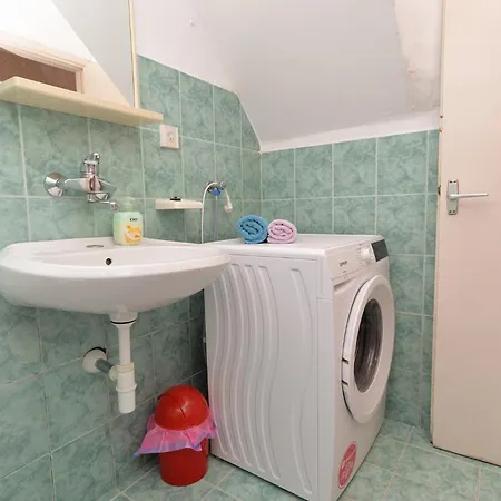 Apartment Family Friendly With A Swimming Pool - 19595 Fazana